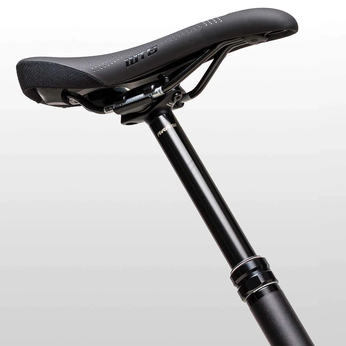 Santa Cruz Bicycles Nomad Carbon C S Mountain Bike 7 Santa Cruz Bicycles Nomad Carbon C S Mountain Bike - Image 7