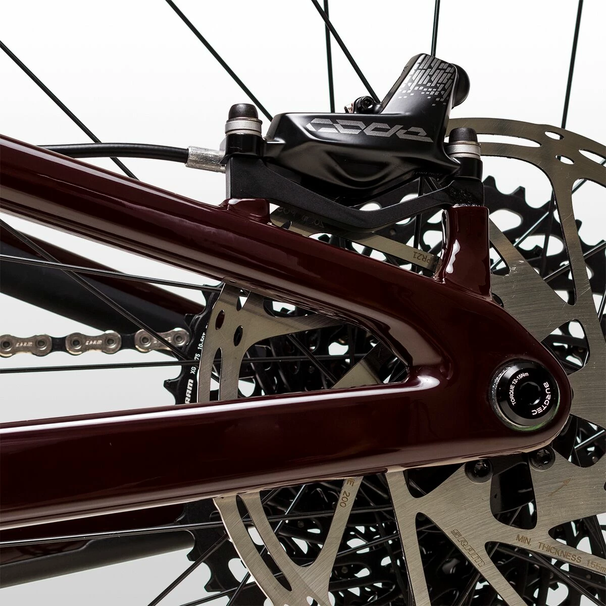 Santa Cruz Bicycles Nomad Carbon C S Mountain Bike 3 Santa Cruz Bicycles Nomad Carbon C S Mountain Bike - Image 3